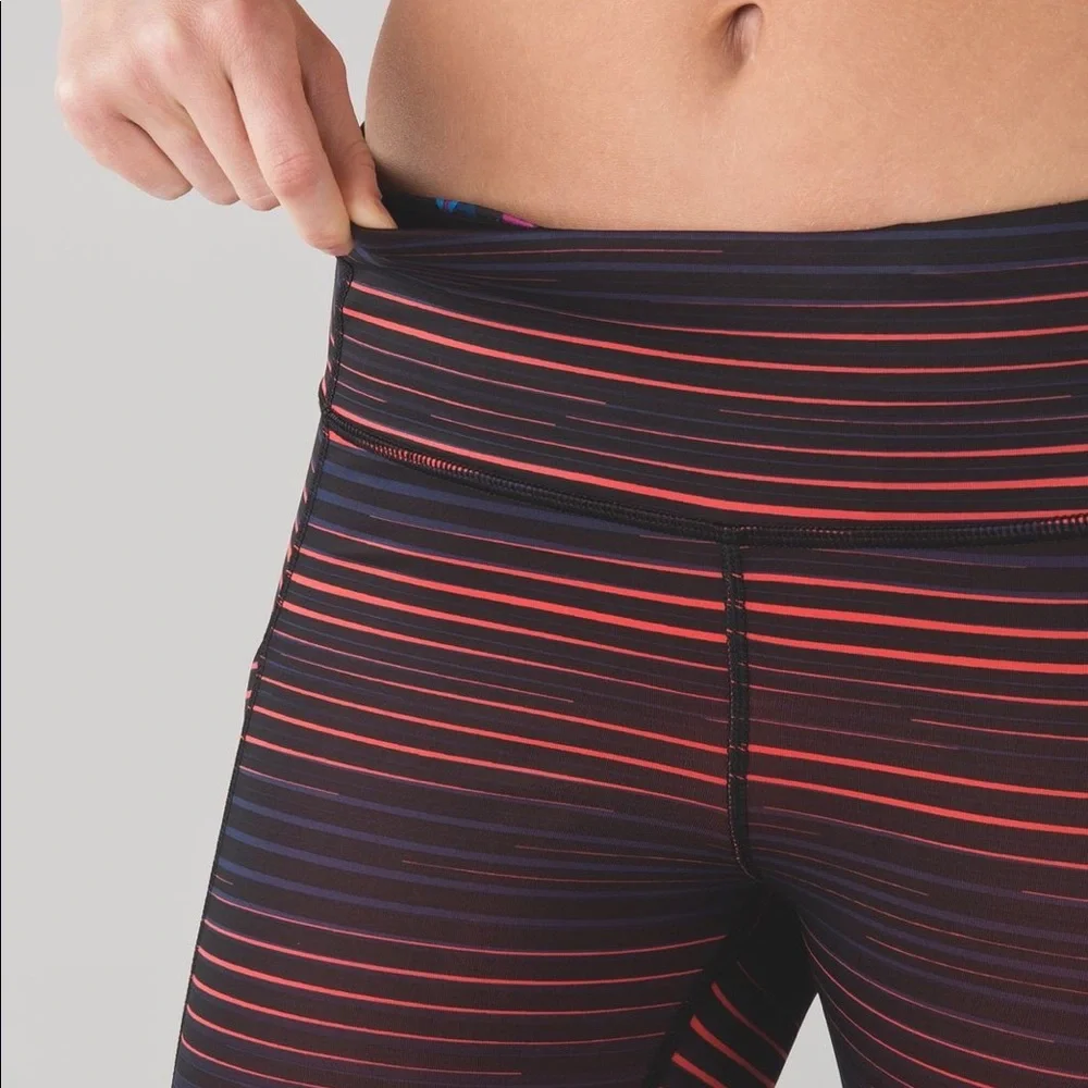 Lululemon Speed Tight IV Twisted Dune Alarming